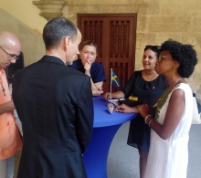 Las posibilidades de comercialización de productos de cosmetología naturales fue uno de los aspectos tratados con representantes de la Embajada de Suecia en Cuba