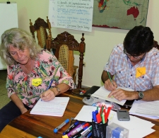 Dra. Dagny Sakarwan e Ingeniero Roberto Sánchez Medina