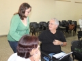 Sra. Kirsten Brendenbeck, coordinadora de Proyectos PPM, conversa con el pastor Obed Martínez