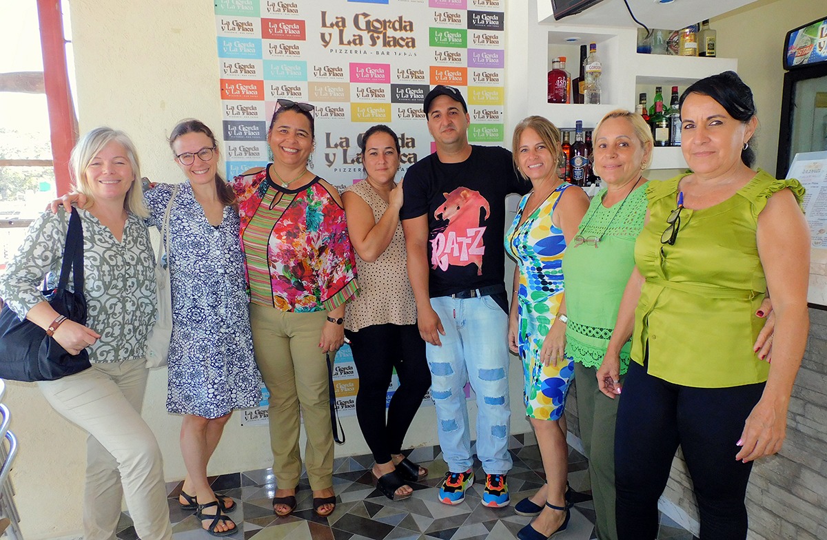 En el restaurante La Gorda y la Flaca