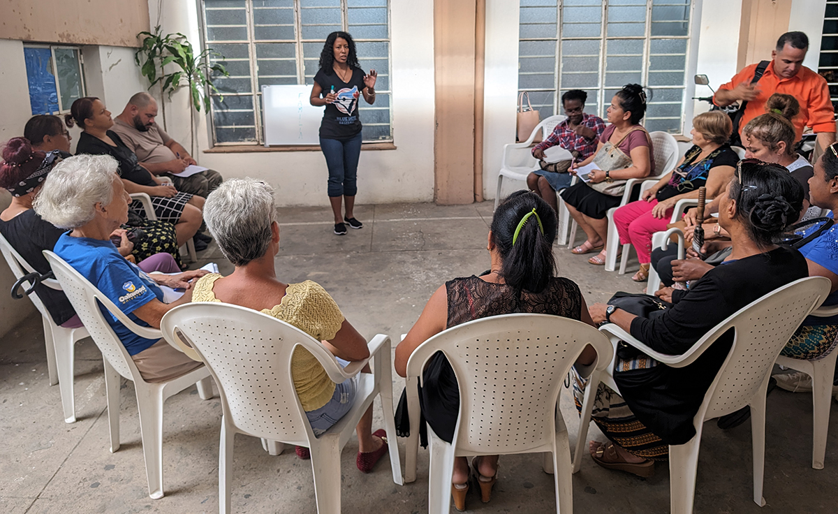 Sobre problemáticas que enfrentan hoy las familias conversó la psicóloga Valia Solis