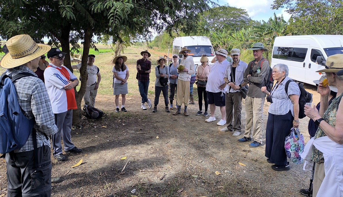 En la finca agroecológica de la localidad Ategorrieta