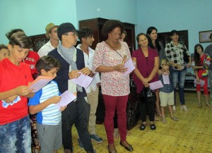 Público asistente a la exposición“Rostros sin catedrales”