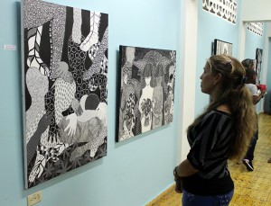 Durante la exposición “Rostros sin catedrales”