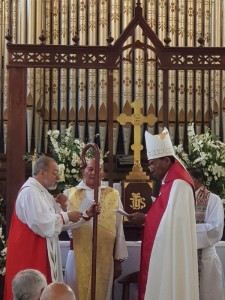 Rvdmo. Moisés Quezada Mota