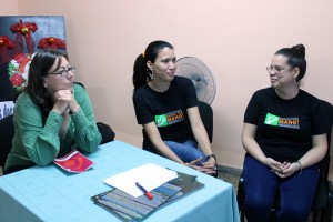 Coordinadora de Proyectos PPM en el Caribe, Sra. Kirsten Brendenbeck, junto a Jeanette M. Cobas, coordinadora de Proyectos y Beatriz Lima, coordinadora del Programa Académico (de izquierda a derecha)