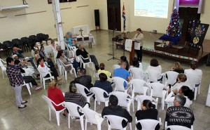 Durante el Taller de fortalecimiento institucional. De pie, detrás, Directora ejecutiva de CCRD-Cuba, Lic Rita María García Morris