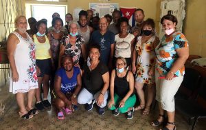 Grupo participante de ACLIFIM en el taller sobre incubación de negocios