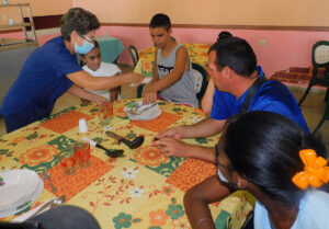 Taller Habilidades para la vida, dirigido a adolescentes y jóvenes con necesidades especiales y sus familias