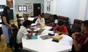 Durante la asesoría a estudiantes que preparan sus seminarios integradores